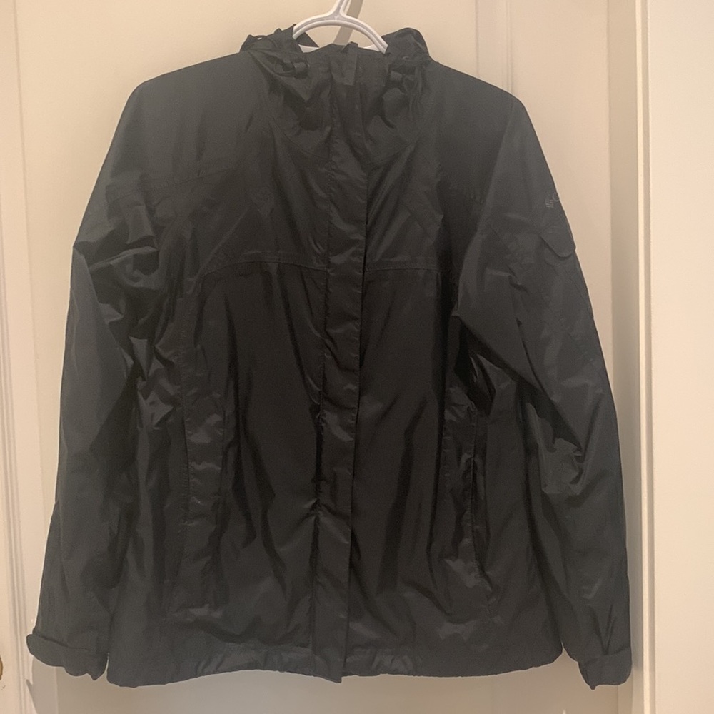 Columbia waterproof and breathable jacket for women